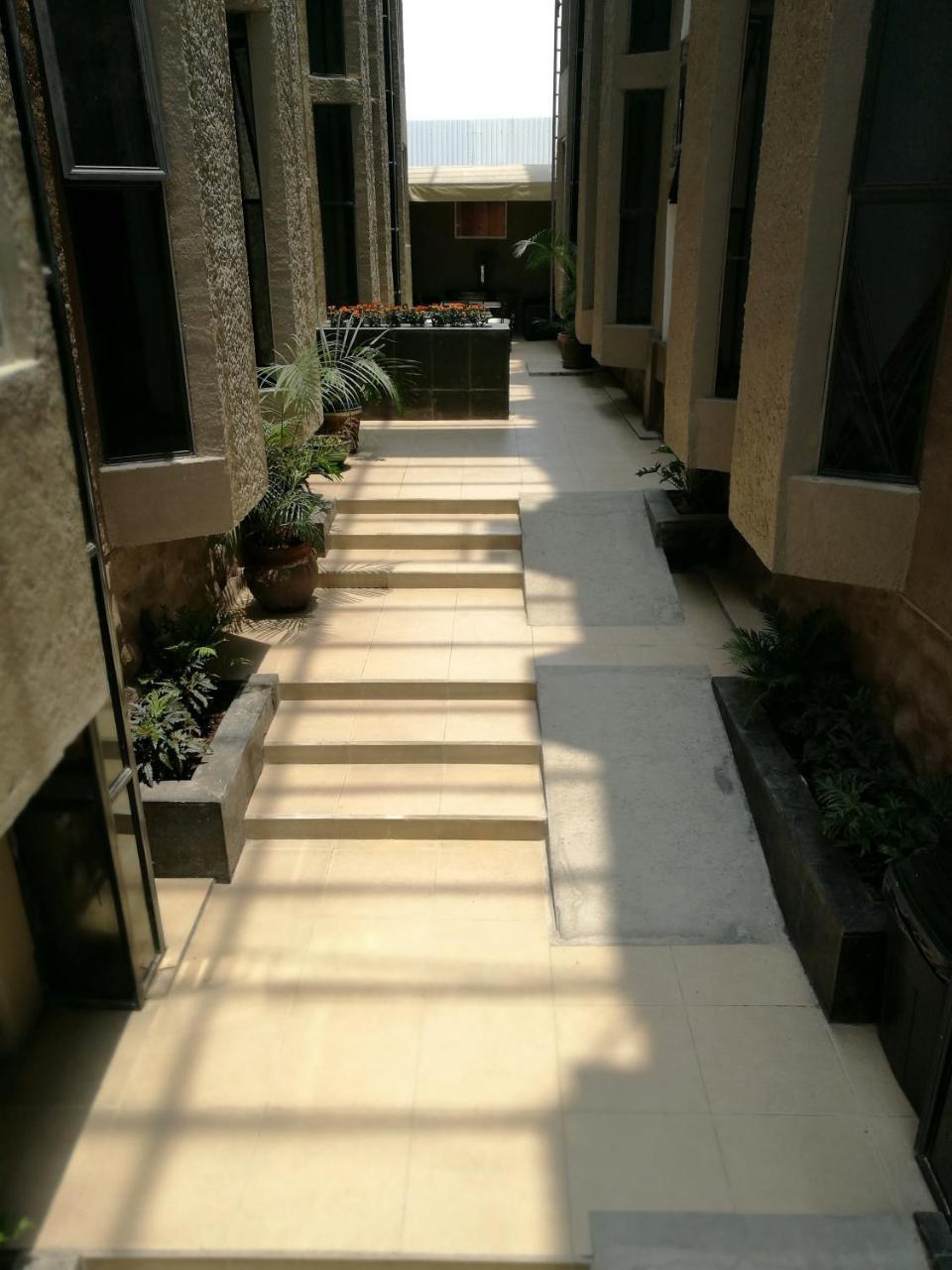 Hotel delf-inn Cuernavaca Buitenkant foto